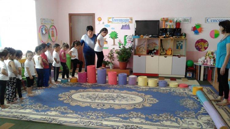Біз кішкентай балбөбекбіз